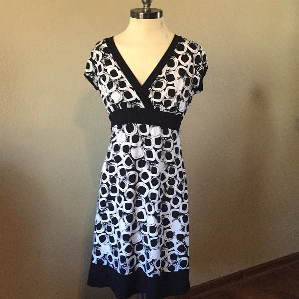 Black and White Dress!